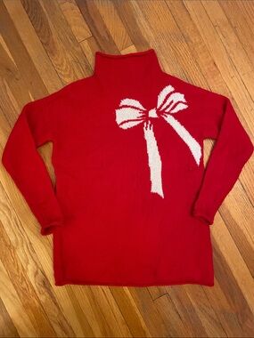 CUPCAKES & CASHMERE Turtleneck Red White Bow Classic Christmas Holiday Sweater